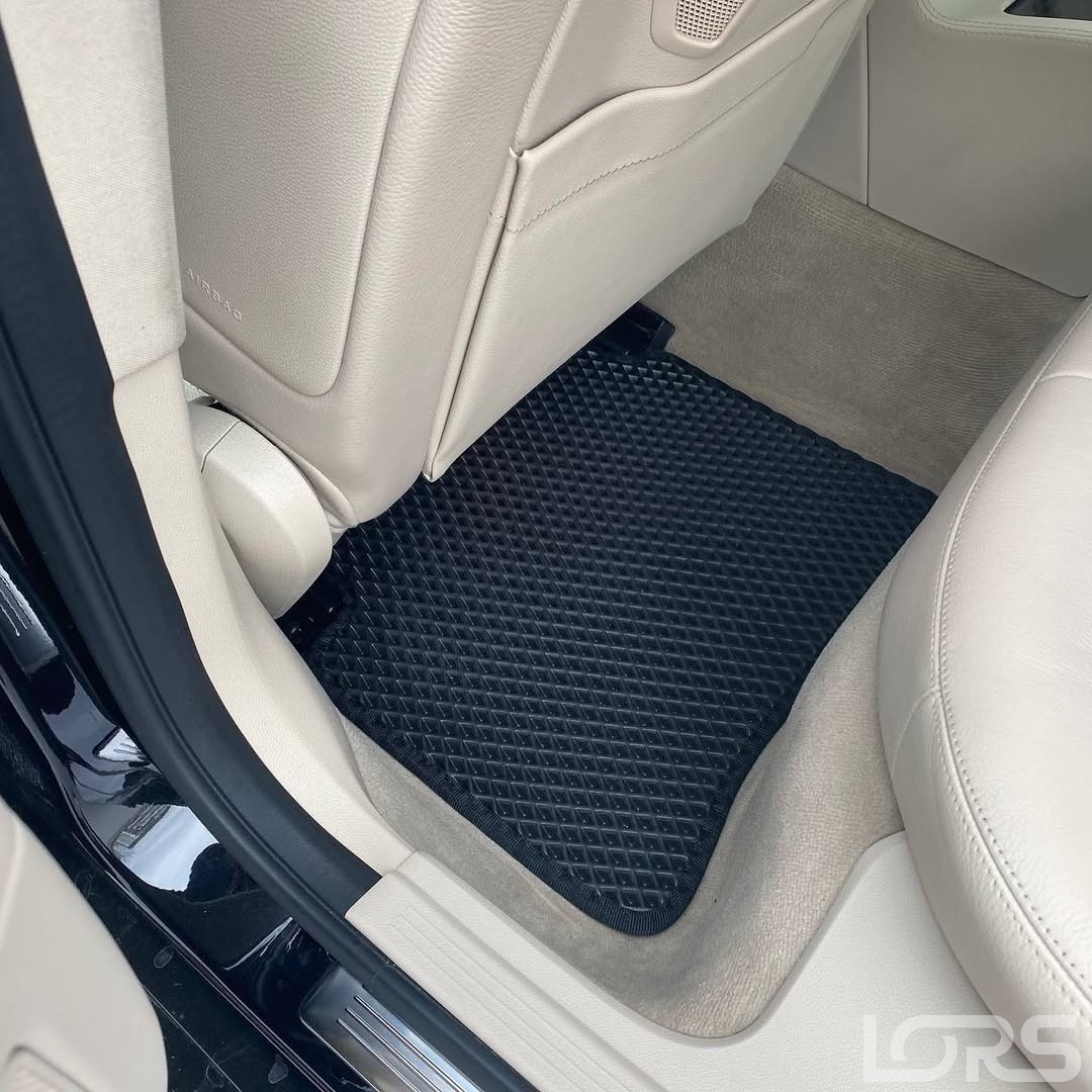 Mercedes-Benz CLS 350 (2011-2018) modeline özel Lors EVA oto paspasları